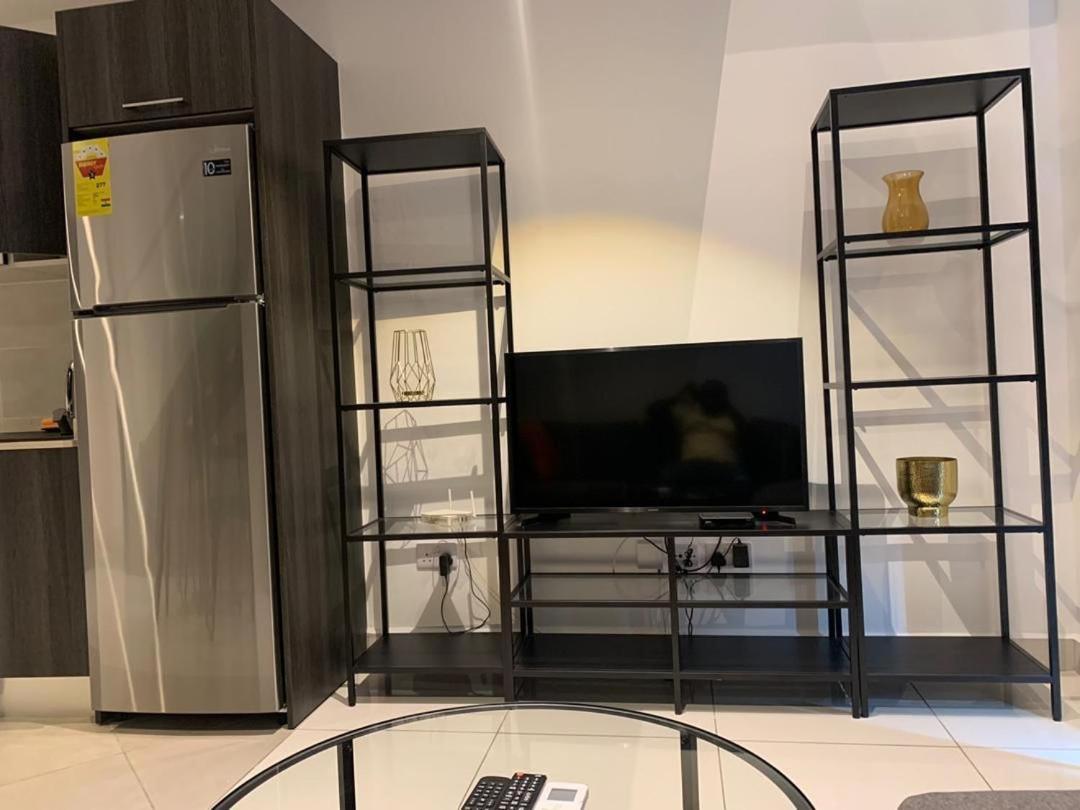 One Bedroom Apartment At A Embassy Gardens Cantonments 아크라 외부 사진